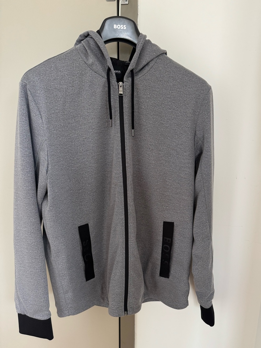 Hugo Boss Men’s Grey Full-Zip Hooded Zip Performance Sweatshirt Jacket